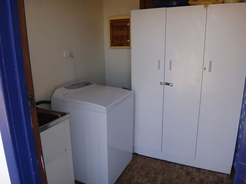 Windana Cottages - Accommodation Redcliffe 12