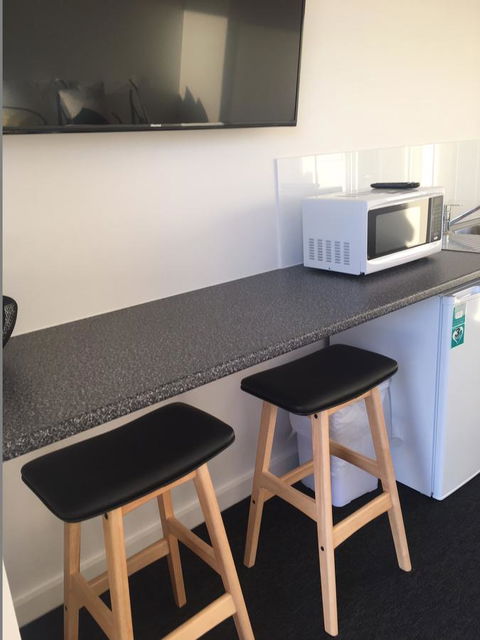 Port Lincoln Shark Apartment 1 - Accommodation Redcliffe 10