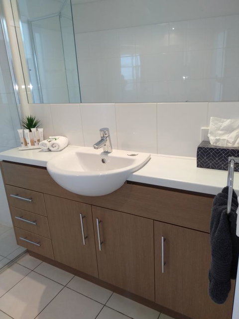 Wallaroo Marina Executive Apartments - Accommodation Redcliffe 7