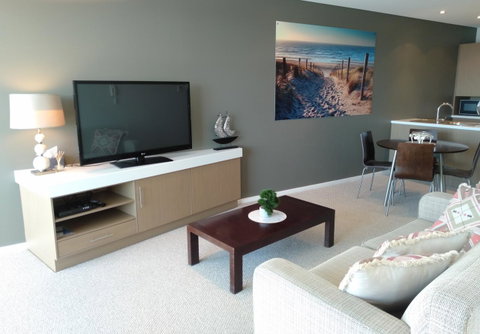 Wallaroo Marina Executive Apartments - Accommodation Redcliffe 4