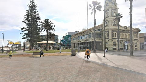 Hi 5 Glenelg Studio Apartment - Accommodation Redcliffe 26