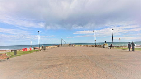 Hi 5 Glenelg Studio Apartment - Accommodation Redcliffe 27