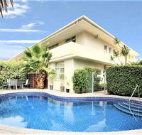 Hi 5 stars Glenelg Studio Apartment - Accommodation Redcliffe