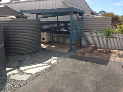 Sail & Anchor - Accommodation Redcliffe 4