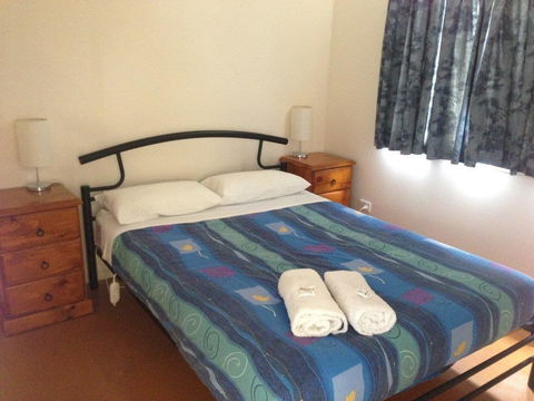 Sail & Anchor - Accommodation Redcliffe 8