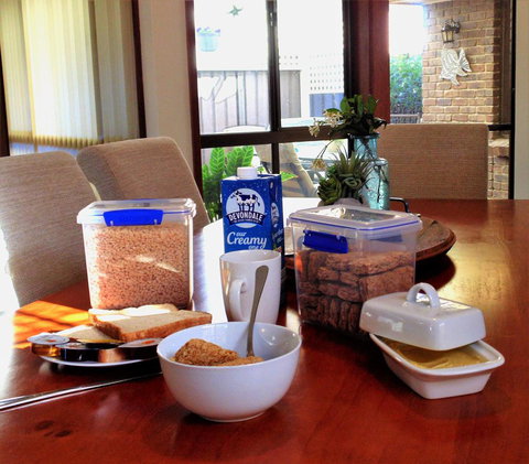 Baronet B & B - Accommodation Redcliffe 10