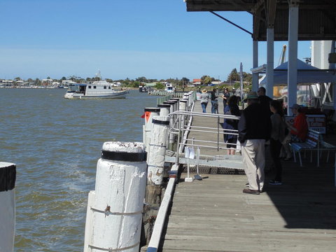 Baronet B & B - Accommodation Redcliffe 22