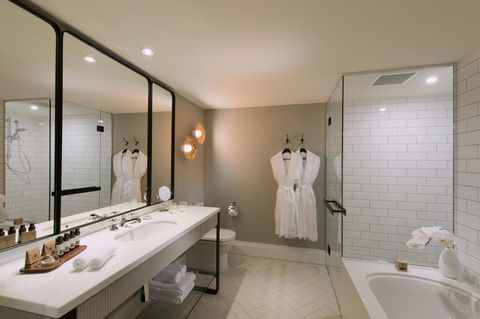 Mayfair Hotel - Accommodation Redcliffe 17