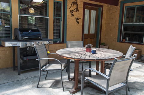 Trevalia Accommodation - Accommodation Redcliffe 21