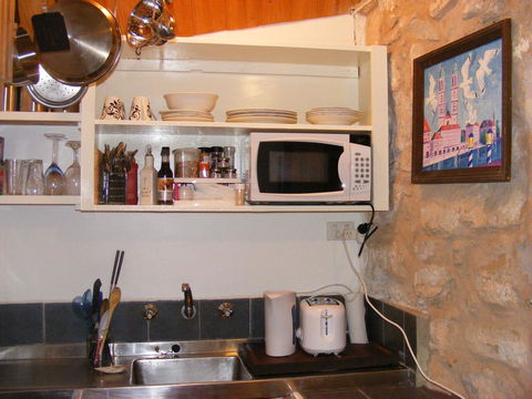 Trevalia Accommodation - Accommodation Redcliffe 17