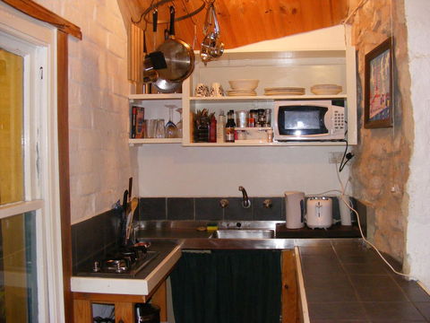 Trevalia Accommodation - Accommodation Redcliffe 16