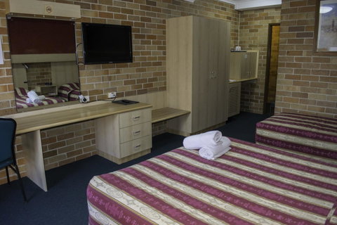 Windsor Terrace Motel - Accommodation Redcliffe 11