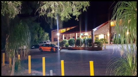 Windsor Terrace Motel - Accommodation Redcliffe 2