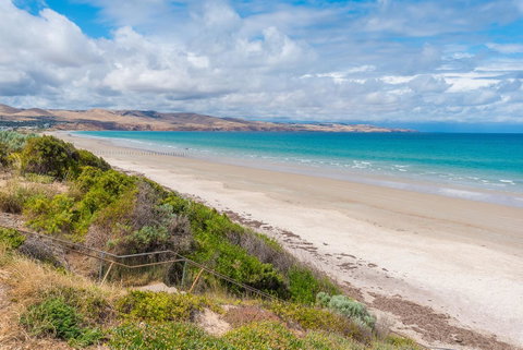 Sun & Surf Aldinga Beach Apartment - Accommodation Redcliffe 1
