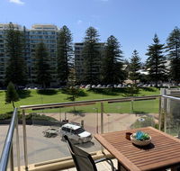 Luxury Beachside Accomodation - Accommodation Redcliffe