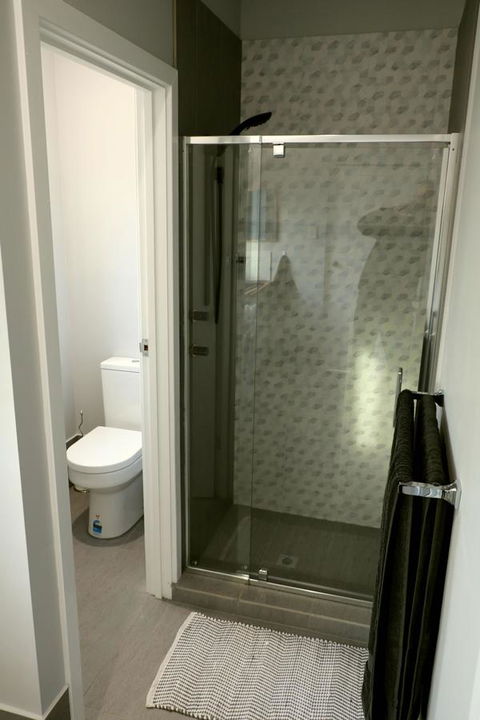 The Purple Door On Seaview - Accommodation Redcliffe 11