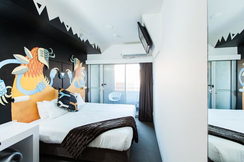 Majestic Minima Hotel - Accommodation Redcliffe 2