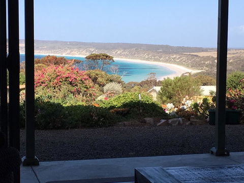 Emu Bay Holiday Homes - Accommodation Redcliffe 31