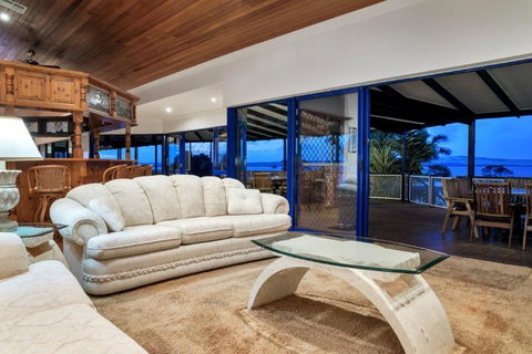 Doyles On The Bay - Accommodation Redcliffe 16