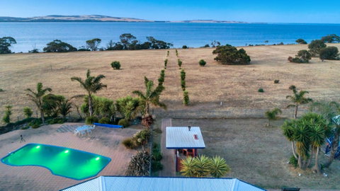 Doyles On The Bay - Accommodation Redcliffe 3