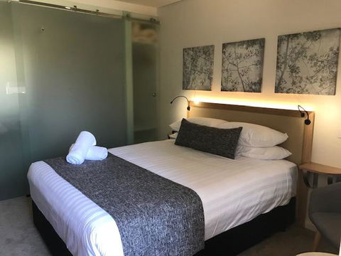 Astor Inn - Accommodation Redcliffe 1
