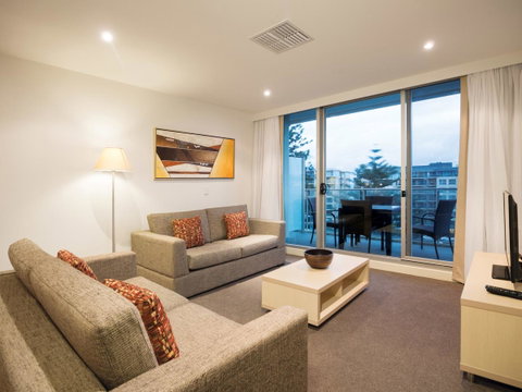 Oaks Glenelg Liberty Suites - Accommodation Redcliffe 16