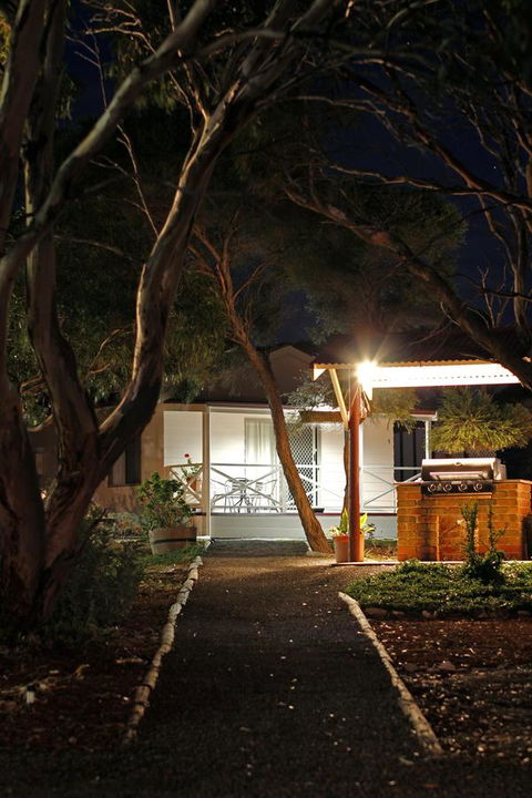Cape Jervis Holiday Units - Accommodation Redcliffe 12