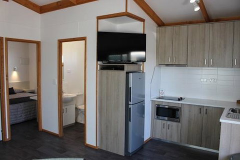 Ceduna Foreshore Caravan Park - Accommodation Redcliffe 11