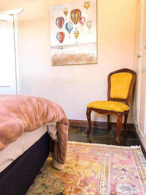 Inglenook Cottage - Accommodation Redcliffe 25