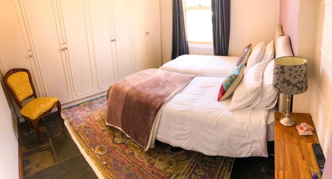 Inglenook Cottage - Accommodation Redcliffe 24