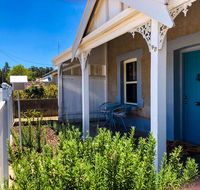 Inglenook Cottage - Accommodation Redcliffe