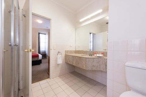 The Chancellor On Currie - Accommodation Redcliffe 16