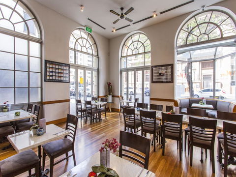 The Chancellor On Currie - Accommodation Redcliffe 4