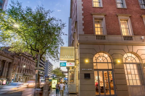 The Chancellor On Currie - Accommodation Redcliffe 10