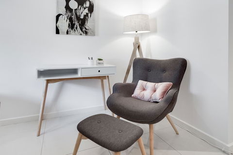 York Apartments On Grenfell - Accommodation Redcliffe 1
