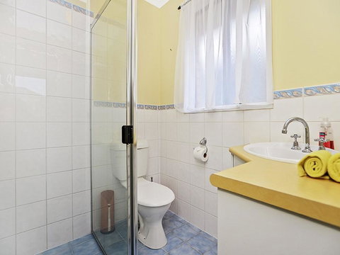 Lakeside - Encounter Bay - Accommodation Redcliffe 14