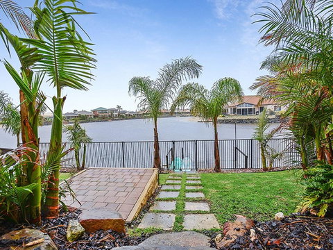 Lakeside - Encounter Bay - Accommodation Redcliffe 3