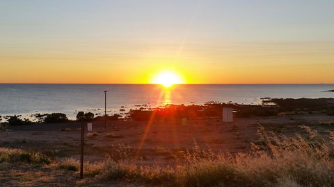 Wallaroo Sunset Home - Accommodation Redcliffe 15