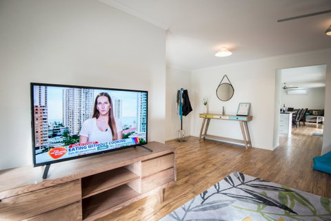 32 West B&B - Accommodation Redcliffe 14