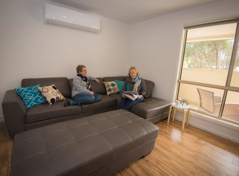 32 West B&B - Accommodation Redcliffe 28