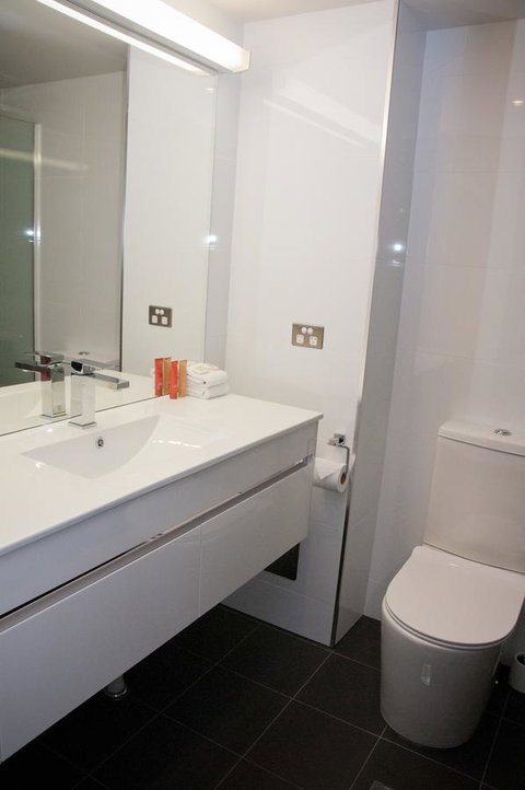 The O'Connell Inn - Accommodation Redcliffe 3