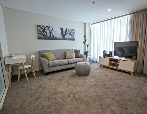 Adelaide DressCircle Apartments - North Terrace - Accommodation Redcliffe 23