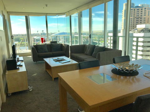 Adelaide DressCircle Apartments - North Terrace - Accommodation Redcliffe 9