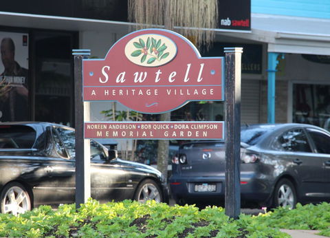 Boatsheds - Accommodation Redcliffe 11