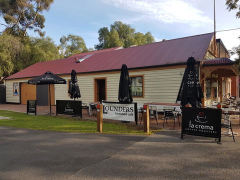 Adelaide Style Accommodation-Close To City-North Adelaide-3 Bdrm- FREE Parking - Accommodation Redcliffe 44