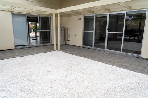 Gawler Townhouse 3 Bedroom - Accommodation Redcliffe 12