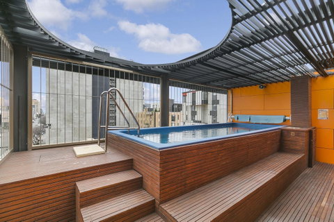 The Soho Hotel - Accommodation Redcliffe 9