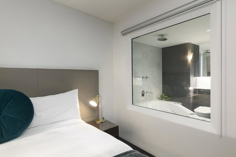 The Soho Hotel - Accommodation Redcliffe 16