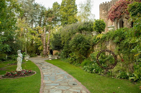 The Manor Basket Range - Accommodation Redcliffe 17
