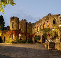 The Manor Basket Range - Accommodation Redcliffe